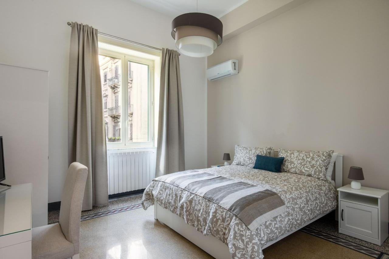 Ferienwohnung Casa Rorro' Nei Pressi Di Via Roma By Wonderful Italy Palermo Exterior foto